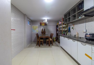 3 Bedroom House For Sale - Svay Dangkum, Siem Reap thumbnail