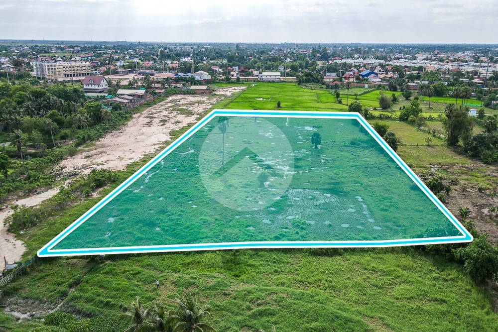 16850 Sqm Land For Sale - Svay Dangkum, Siem Reap thumbnail