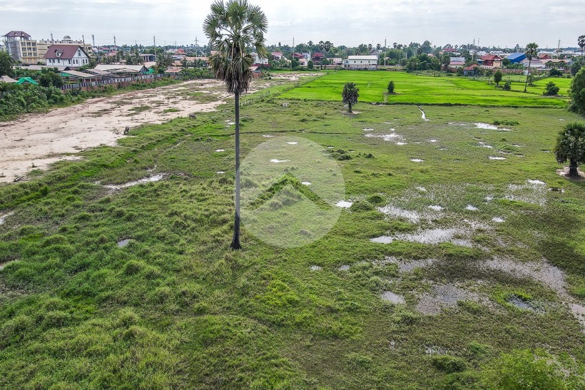 16850 Sqm Land For Sale - Svay Dangkum, Siem Reap
