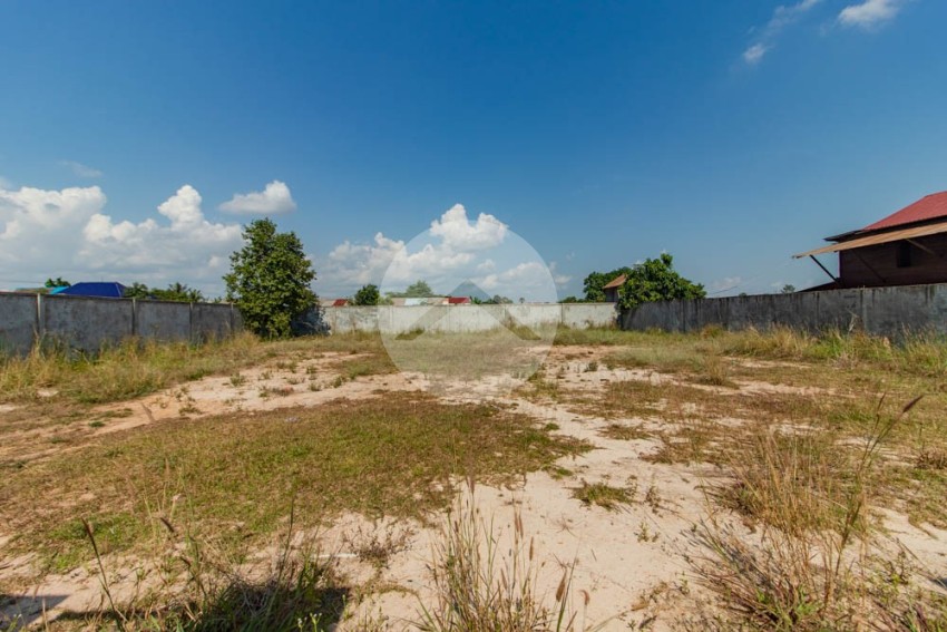 670 Sqm Land For Rent - Kandaek, Prasat Bakong, Siem Reap