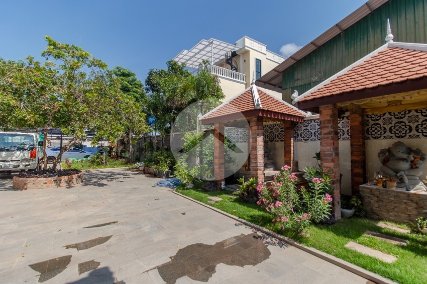13 Unit Apartment Complex For Rent - Svay Thom, Siem Reap