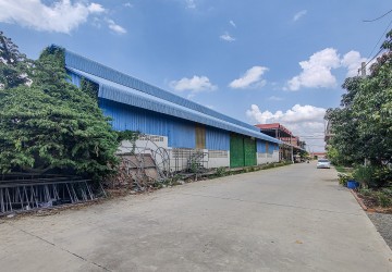 700 Sqm Warehouse For Rent - Ta Khmau, Kandal thumbnail
