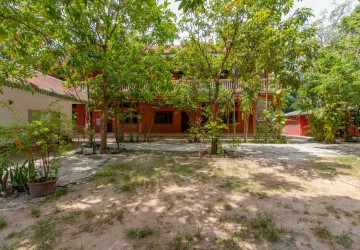 12 Bedroom Guesthouse For Sale - Svay Dangkum, Siem Reap thumbnail