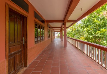 12 Bedroom Guesthouse For Sale - Svay Dangkum, Siem Reap thumbnail