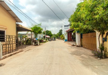 1 Bedroom Shophouse For Sale - Slor Kram, Siem Reap thumbnail