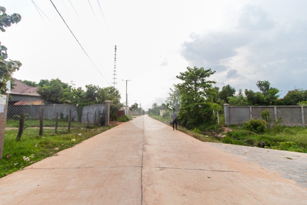 1090 Sqm Land For Sale - Sala Kamreuk, Siem Reap - Image 8