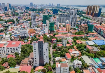 31 Unit Apartment Building For Sale - Chamkarmorn, Phnom Penh thumbnail