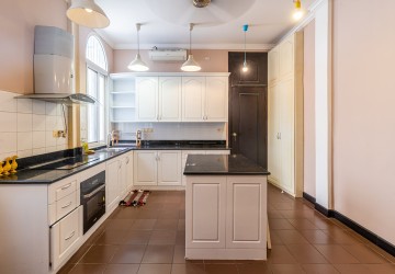 Renovated 6 Bedroom Apartment For Rent - Chey Chumneah, Phnom Penh thumbnail