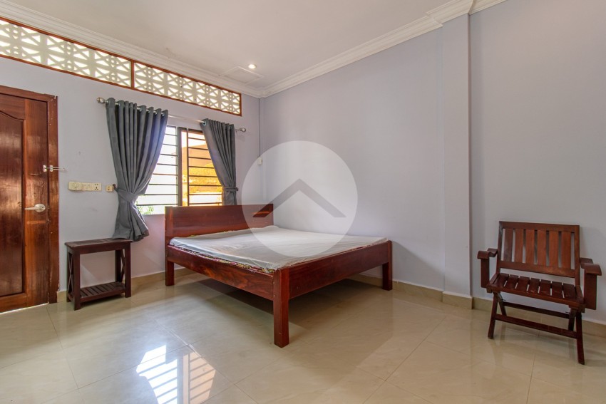 5 Bedroom Commercial Villa For Sale - Wat Bo Area, Siem Reap