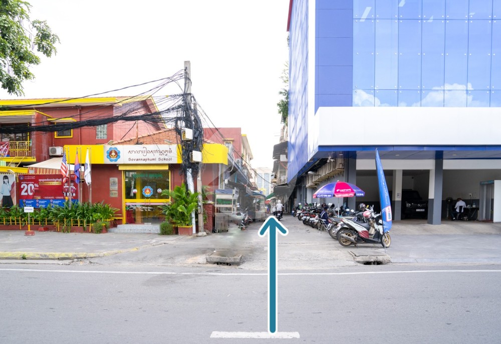 2 Bedroom Duplex Apartment For Sale - 7 Makara, Phnom Penh - Image 22