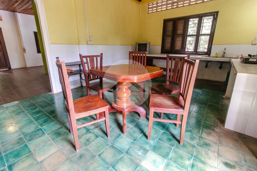 2 Bedroom Apartment For Rent - Slor Kram, Siem Reap