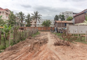 90 Sqm Land For Sale - Sala Kamreuk, Siem Reap thumbnail