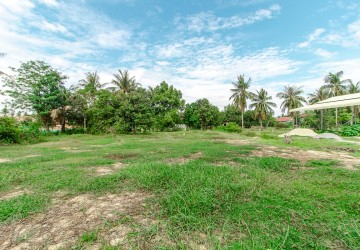 1465 Sqm Land For Sale - Chreav, Siem Reap thumbnail