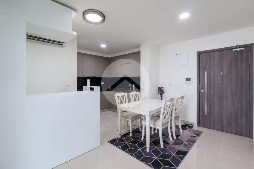 3 Bedroom Condo For Rent - The Peak, Tonle Bassac, Phnom Penh