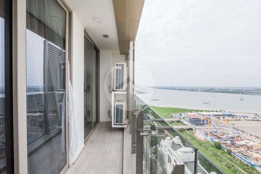 3 Bedroom Condo For Rent - The Peak, Tonle Bassac, Phnom Penh