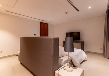 Duplex 2 Bedroom Serviced Condo For Rent - Condo 240, Chakto Mukh, Phnom Penh thumbnail