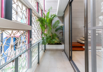 Duplex 2 Bedroom Serviced Condo For Rent - Condo 240, Chakto Mukh, Phnom Penh thumbnail