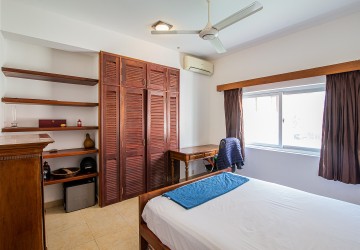 3 Bedroom Duplex Apartment For Rent - Tonle Bassac, Phnom Penh thumbnail