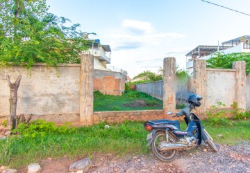 297 Sqm Residential Land For Sale - Svay Dangkum, Siem Reap thumbnail