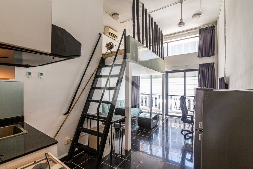 2 Bedroom Renovated Apartment For Sale - Daun Penh, Phnom Penh