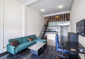 2 Bedroom Renovated Apartment For Sale - Daun Penh, Phnom Penh thumbnail