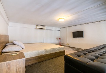 2 Bedroom Renovated Apartment For Sale - Daun Penh, Phnom Penh thumbnail