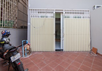 15 Bedroom Building For Rent - Teuk La Ark 1, Phnom Penh thumbnail