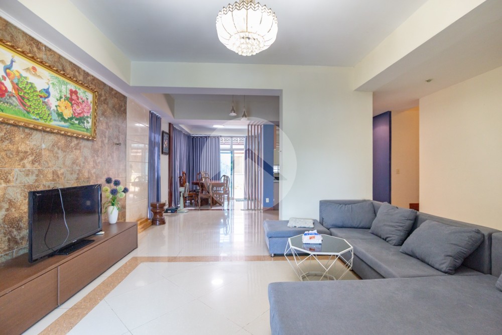 5 Bedroom Villa For Sale - Borey Camko City, Phnom Penh - Image 6