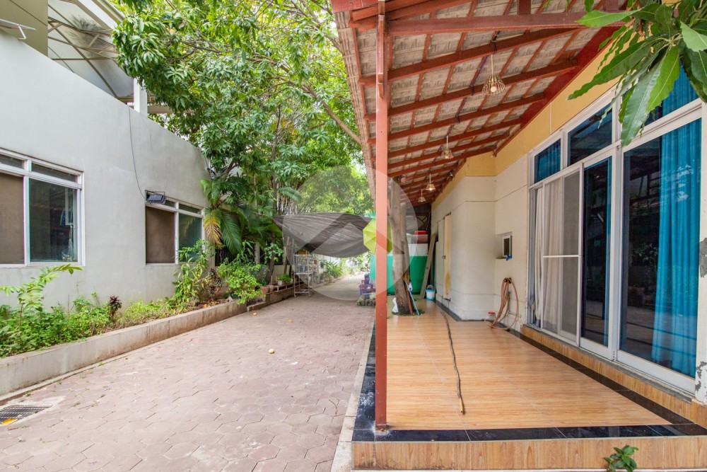 5 Bedroom Villa For Sale - Borey Camko City, Phnom Penh - Image 23