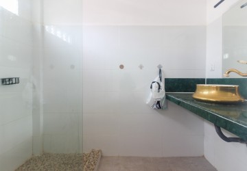 Renovated 2 Bedroom Apartment For Rent - Wat Phnom, Phnom Penh thumbnail