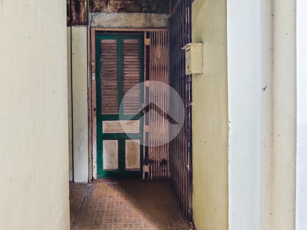 Renovated 2 Bedroom Apartment For Rent - Wat Phnom, Phnom Penh - Image 19