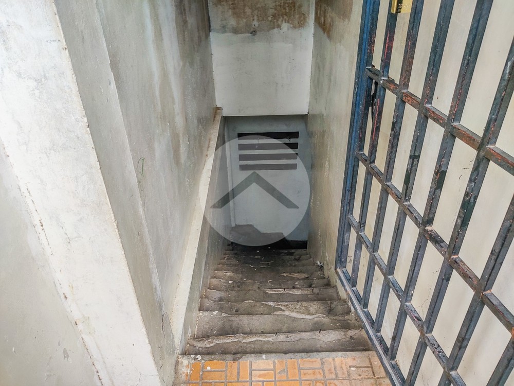 Renovated 2 Bedroom Apartment For Rent - Wat Phnom, Phnom Penh - Image 18