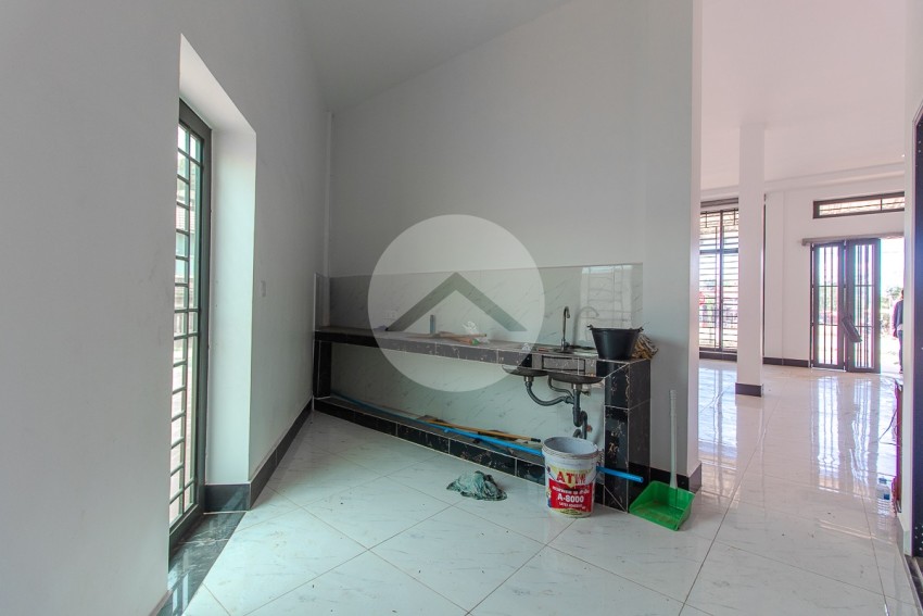 6 Bedroom Shophouse For Rent - Svay Dangkum, Siem Reap