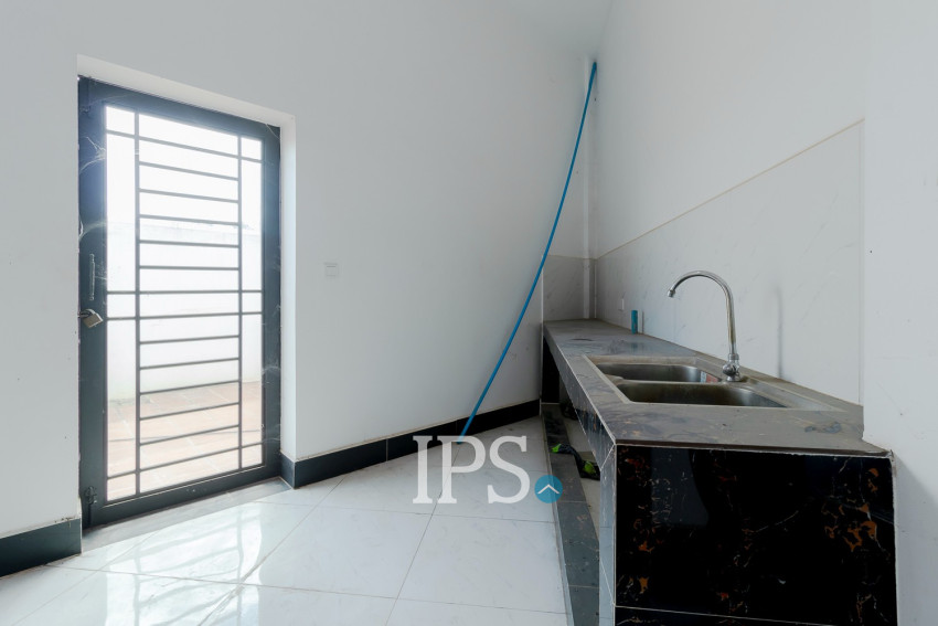 6 Bedroom Shophouse For Rent - Svay Dangkum, Siem Reap