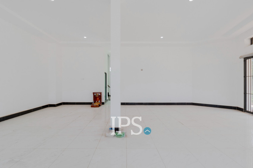 6 Bedroom Shophouse For Rent - Svay Dangkum, Siem Reap