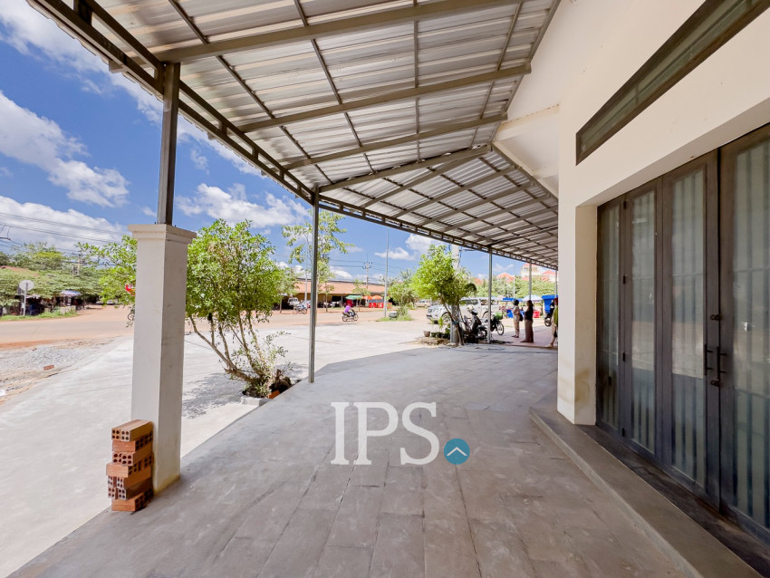 6 Bedroom Shophouse For Rent - Svay Dangkum, Siem Reap