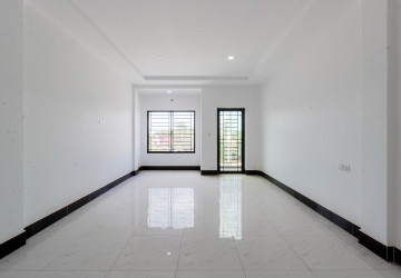 6 Bedroom Shophouse For Rent - Svay Dangkum, Siem Reap thumbnail