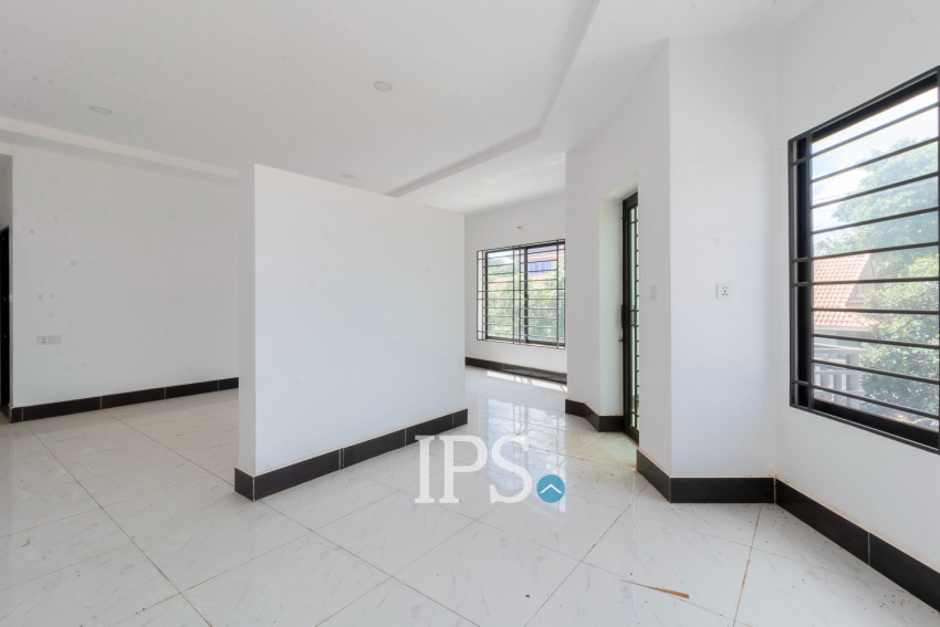 6 Bedroom Shophouse For Rent - Svay Dangkum, Siem Reap