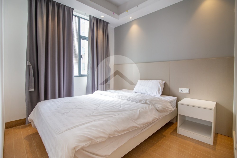 2 Bedroom Serviced Apartment For Rent - BKK1, Phnom Penh - Image 6