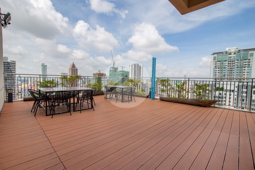2 Bedroom Serviced Apartment For Rent - BKK1, Phnom Penh - Image 19
