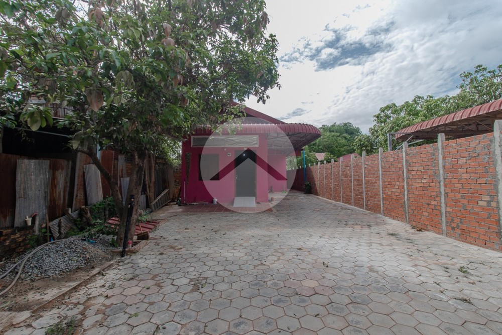406 Sqm Land For Sale - Wat Bo Area, Siem Reap - Image 11