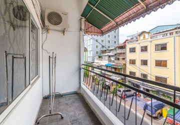 1 Bedroom Renovated Apartment For Rent - 7 Makara, Phnom Penh thumbnail