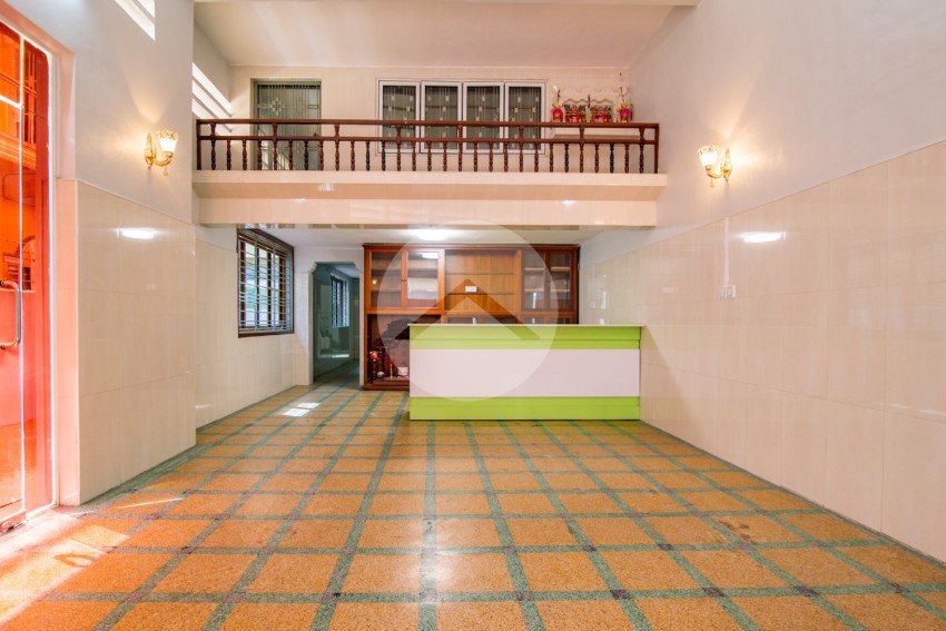 6 Bedroom Commercial  Villa For Rent - Boeung Raing, Phnom Penh