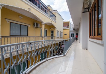 6 Bedroom Commercial  Villa For Rent - Boeung Raing, Phnom Penh thumbnail