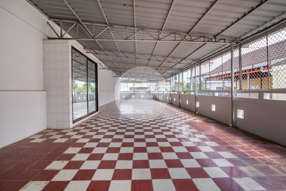 6 Bedroom Commercial  Villa For Rent - Boeung Raing, Phnom Penh - Image 26