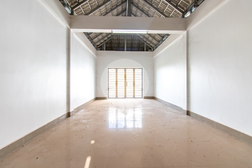 4 Bedroom Commercial Shophouse For Rent - Sala Kamreuk, Siem Reap - Image 17