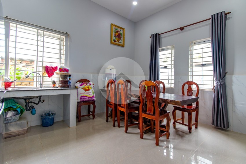 2 Bedroom Villa For Sale - Svay Dangkum, Siem Reap