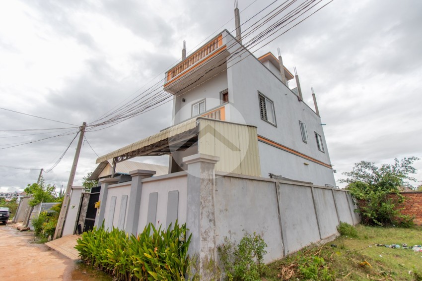 2 Bedroom Villa For Sale - Svay Dangkum, Siem Reap