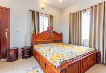 2 Bedroom Villa For Sale - Svay Dangkum, Siem Reap thumbnail