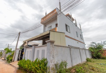 2 Bedroom Villa For Sale - Svay Dangkum, Siem Reap thumbnail